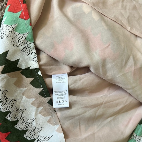 1. State Green and Red Sleeveless V-neck Sundress - Picture 5 of 5